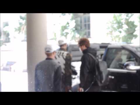 Former EXO-M member Kris leaving hotel 140506