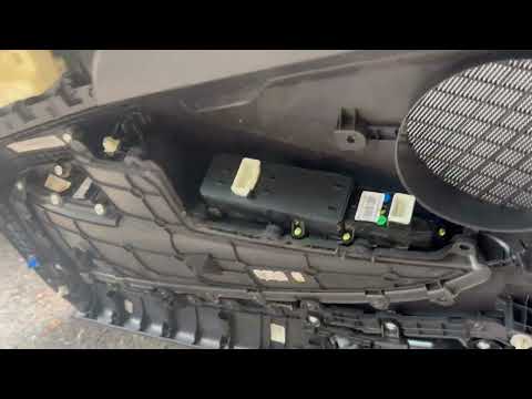 Hyundai Tucson Driver Side Master Window Switch Replacement (2016–2018)