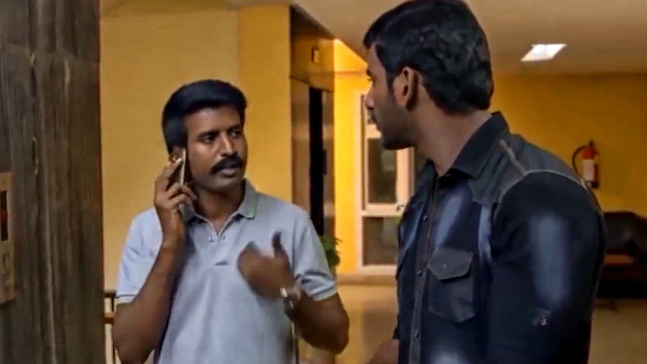 Soori फोन पे ज़मीन बुक करवा रहा है | Main Hoon Rakshak फिल्म का बेहतरी