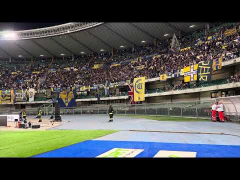 Dai Verona, Gialloblù (Country Roads) - #VeronaRoma