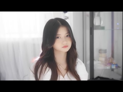 Shania Yan - Sunshine in the Rain ( Acoustic version )