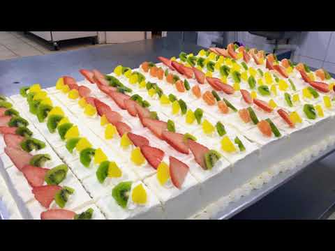 Vanilla Fruits cake😃