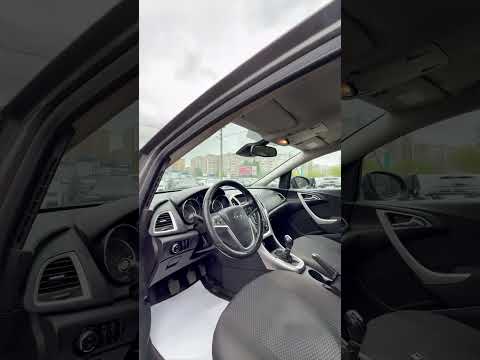 фото opel astra j 0