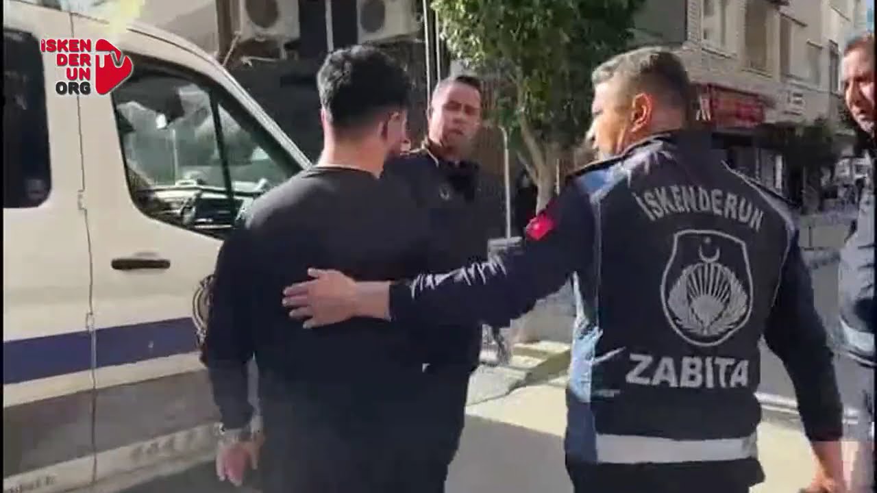 Zabıtadan yol-kaldırım işgalleriyle mücadele…