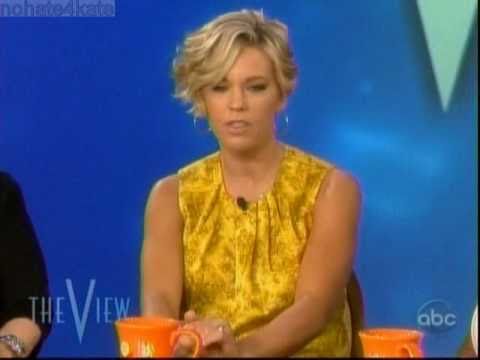 Kate is back on the VIEW 2 of 4