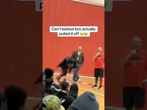 This guy is going places 🤣👏 #shorts HQDEFAULT Thumbnail