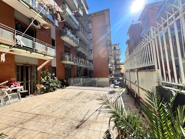 APPARTAMENTO CON TERRAZZO