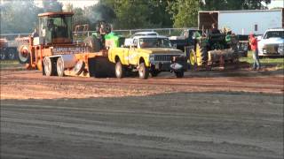 preview picture of video 'MTTP PULLS MOUNT PLEASANT JULY 2013 MODIFIED GAS TRUCK CLASS'