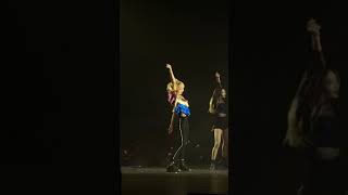 Download lagu BLACKPINK LISA ‘SWALLA’ SOLO STAGE (BLACKPINK IN YOUR AREA KUALA LUMPUR) mp3