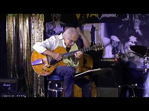 Jazz Guitarist John Pisano