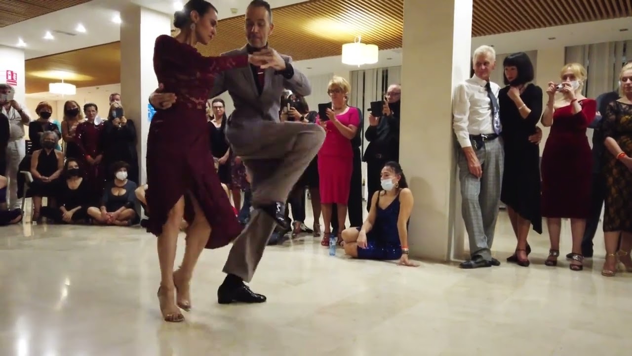 Michael Nadtochi ''El Gato'' & Elvira Lambo dance Osmar Maderna's Fantasía en Tango