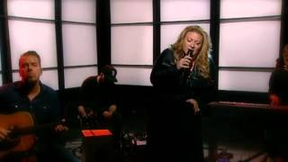 Sarah Dawn Finer - Nu vet du hur det känns (Live @ Nyhetsmorgon)