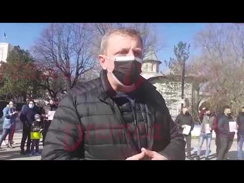 Reprezentații din sistemul HORECA din Bârlad protestează