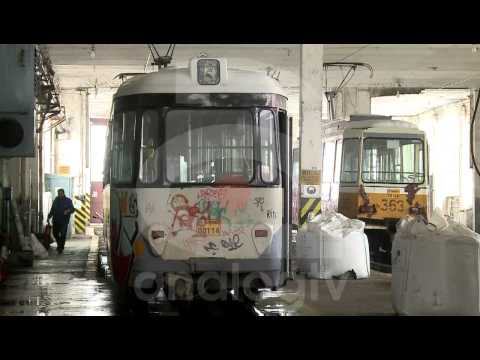 CIRCULĂM CU TRAMVAIE BUNE DE... CASAT