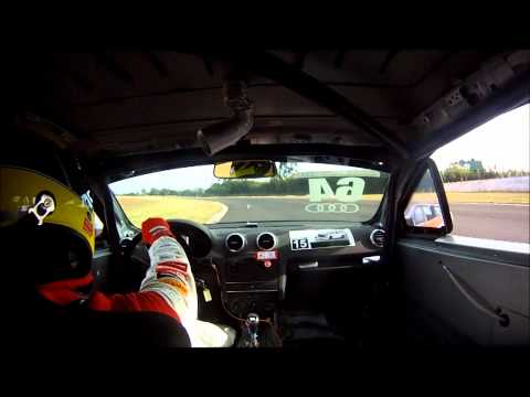 Onboard lap with Ricardo Landi driving Audi A3 Sport in the Taruma Racetrack.