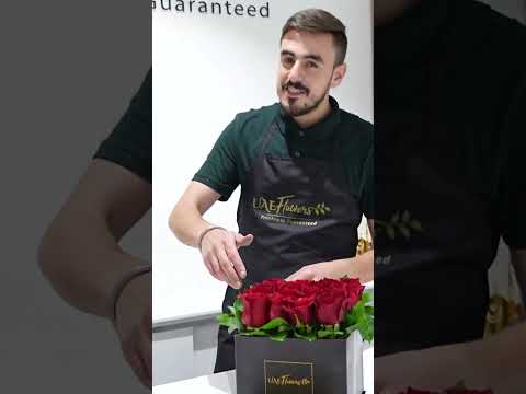 Flowers & Chocolate Delivery Across The UAE Within 2 Hrs | Send a Classic Floral Box of Chocolates