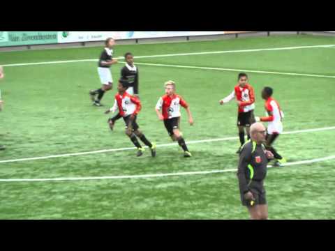 Doelpunt Omar tegen Spartaan 20 D1