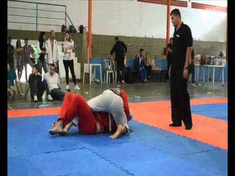 Área De Luta - Felipe Perilo X Eduardo Rampani