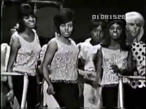 Dixie Cups - CHAPEL OF LOVE  ('Shivaree' 4-10-65)
