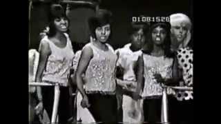 Dixie Cups - CHAPEL OF LOVE  (&#39;Shivaree&#39; 4-10-65)