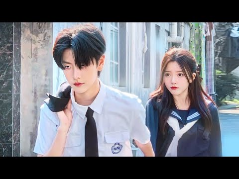 BuIIied Girl is SAVED by the POPULAR BOY who PRETENDS to be her BOYFRIEND