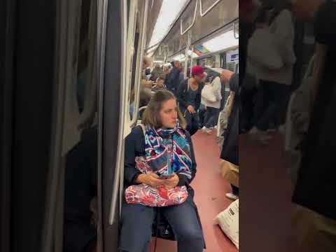 シャラントン - 学校 (パリ地下鉄) - 定義