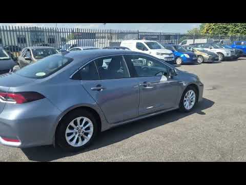 Toyota Corolla 1.8 HYBRID LUNA SAL 4DR AUTO - Image 2