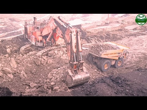 Dangerous Idiots Biggest Climbing Excavator Operator Skills Bulldozers & Fails Truck Driving#4 2