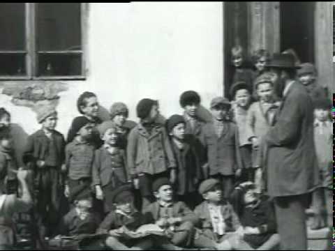 Archival Footage of Religious Life in Munkács
