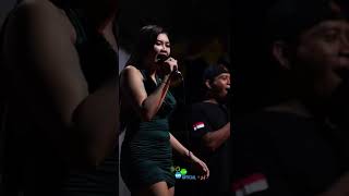 Download lagu rindi antika SEMAKIN MEMPESONA mp3