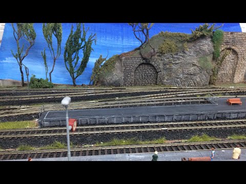 Ben‘s H0 Bahn - Zwischen Bahnhof und Güterabfertigung (18)