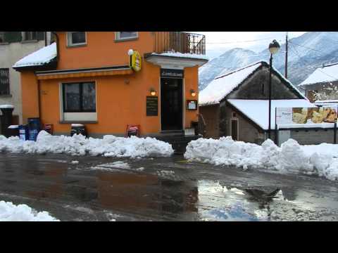Maggia Dorf, Tessin - Winter - Ferienwohnung Maggia: www.valle-maggia.ch