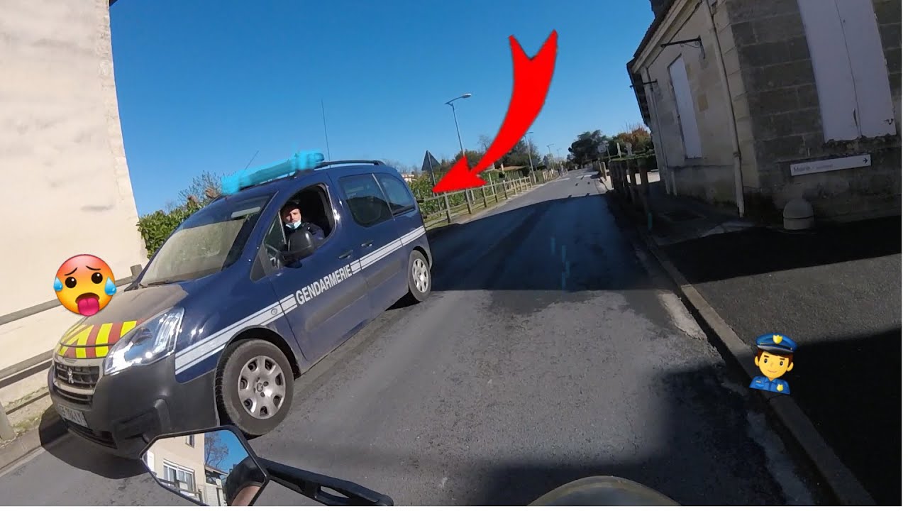 Je croise la gendarmerie en plein wheeling [zip kit 50 athena]