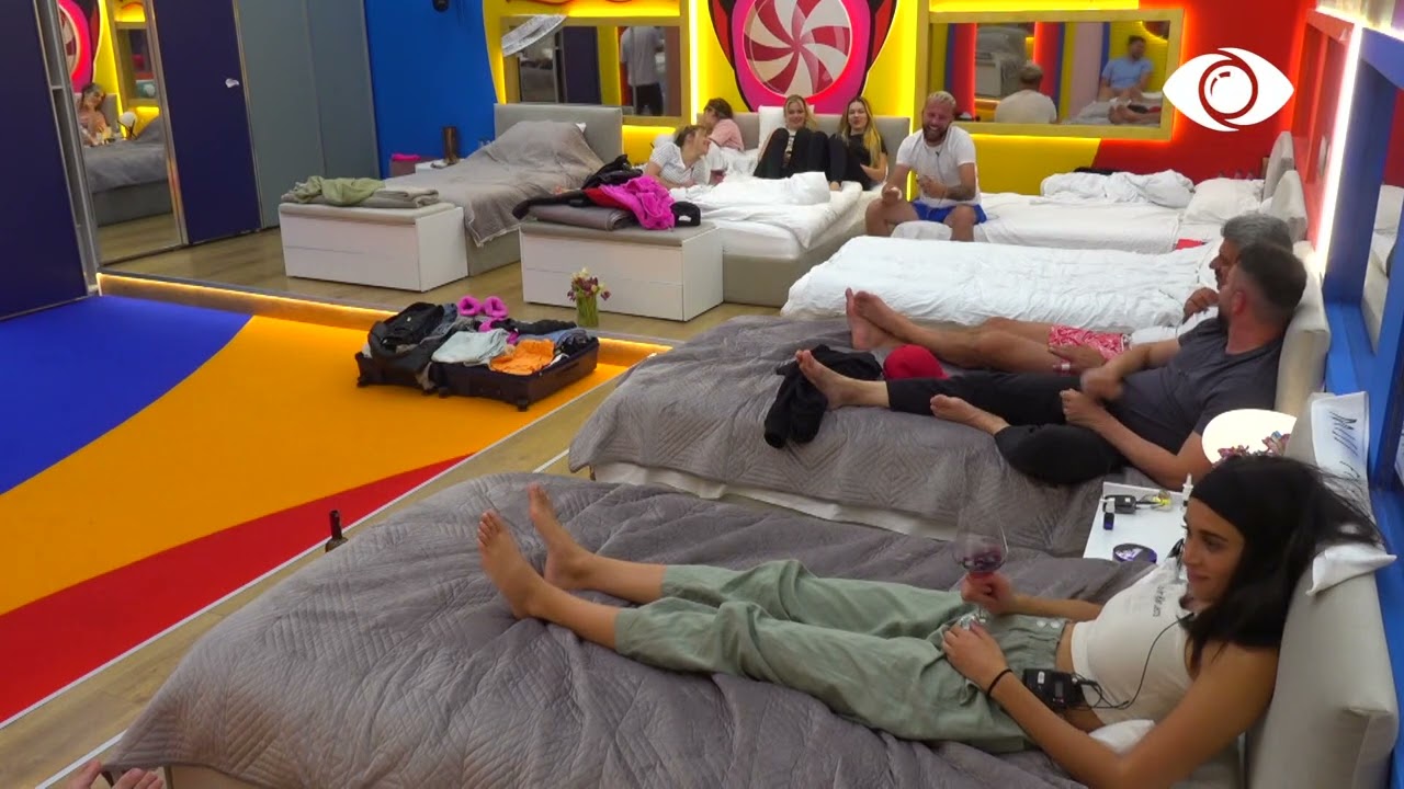 Kristi-Luizit: Gjithë ky ndryshimi yt është një mashtrim i madh!