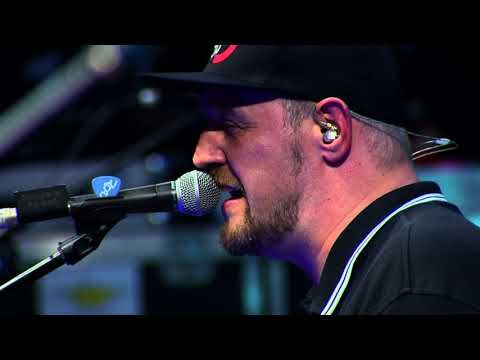 ROAD 15 - Ölj meg december (live in Barba Negra Track - 2019)