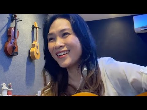 Thể hiện bởi Mỹ Tâm