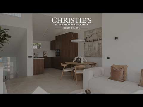 Modern fully renovated scandi town house in the heart of Atalaya, Marbella