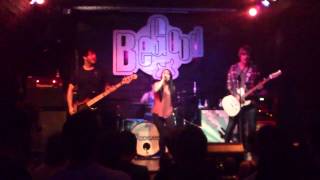 The Maddigans - &quot;Way To Start This&quot; live @ BeGood, Barcelona (720p)