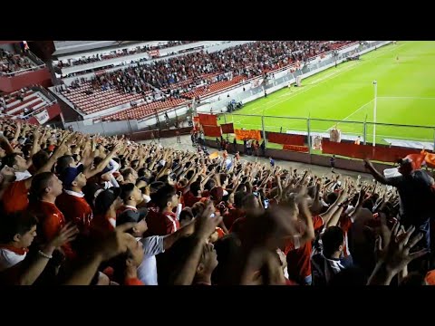 ""EL ROJO YA SALIO CAMPEON..." El recibimiento - Independiente 1-1. Rosario Central." Barra: La Barra del Rojo • Club: Independiente