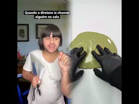 QUANDO A DIRETORA IA CHAMAR ALGUÉM NA SALA