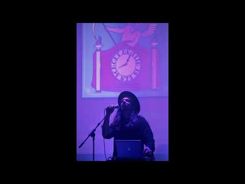 Willie Darktrousers  - Oh was ik maar een mol onder de grond