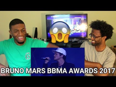 Bruno Mars - Versace on the Floor [Billboard Music Awards 2017] (REACTION)