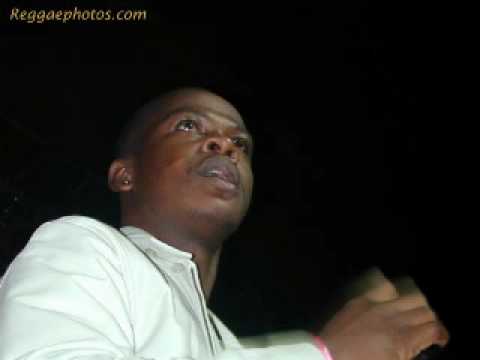 Mr.Vegas - We Nuh Beg Friend (Bomb Drop Riddim) Jan 2k10.wmv