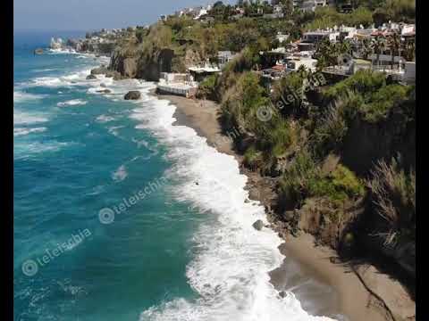 Forio. Cava dell'Isola frana, e la sopraintendenza latita