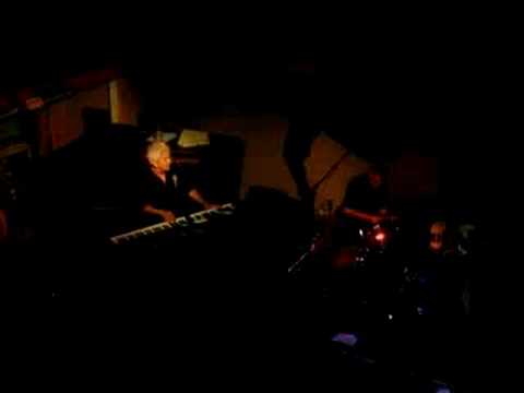 Ian McLagan & the Bump Band (Glad & Sorry)
