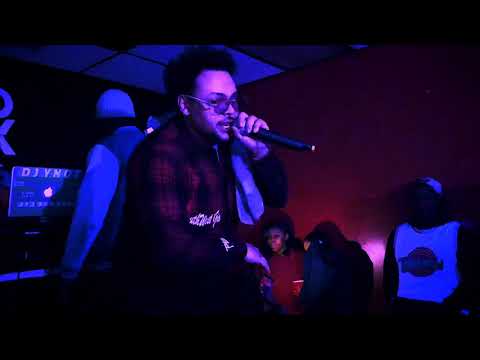 SW Gio x Air / Crowd Freak Performance