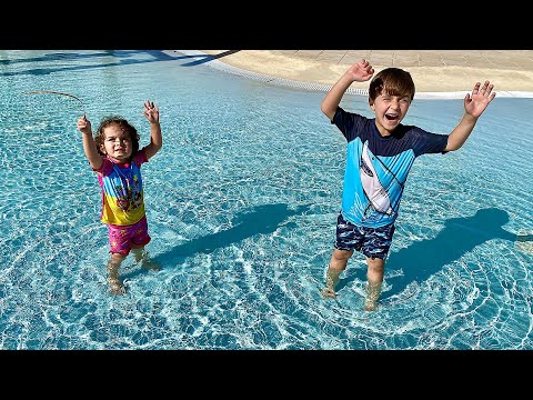 Diversão na PISCINA com MARCOS e LAURA - Família Brancoala