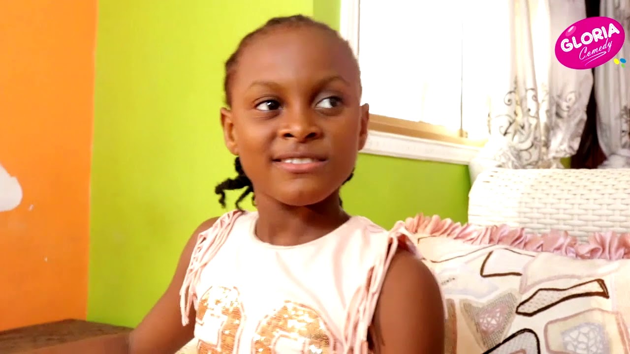 GLORIA s2 e15 Belle maman