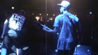 A War Inside - Your Time Is Up (Live @ Xinix Nieuwendijk 01-11-2013)