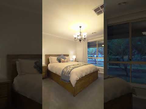 2 Gleneages Drive, Melton West, VIC 3337, 4 રૂમ, 2 બાથરૂમ, House